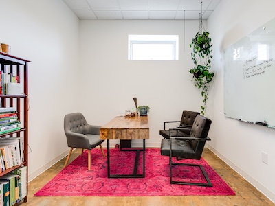 The Highpoint Office Space 100 sq foot